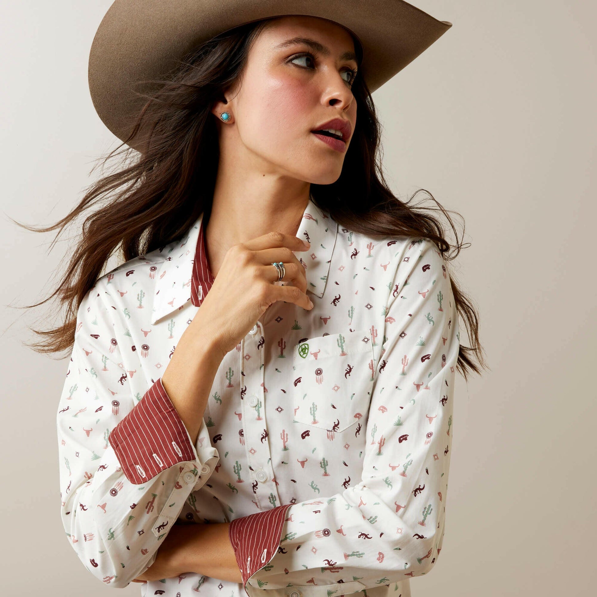 Ariat Women's Santa Fe Wrinkle Resist Kirby Stretch Button Down Shirt.