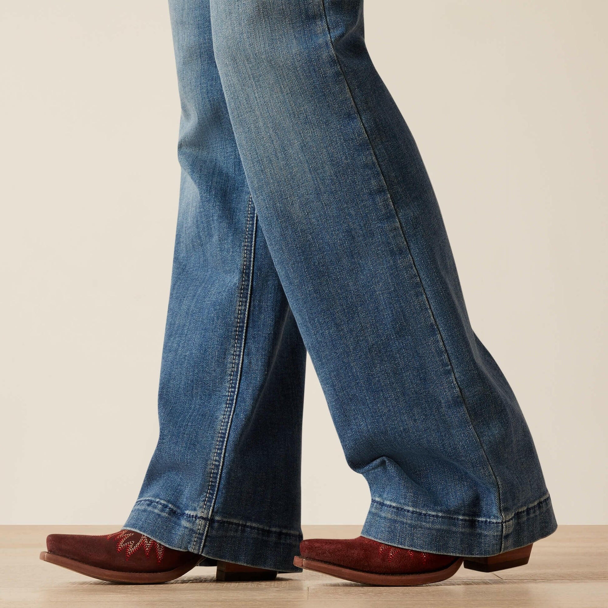Ariat Women's R.E.A.L. Perfect Rise Bethany Trouser Jean.