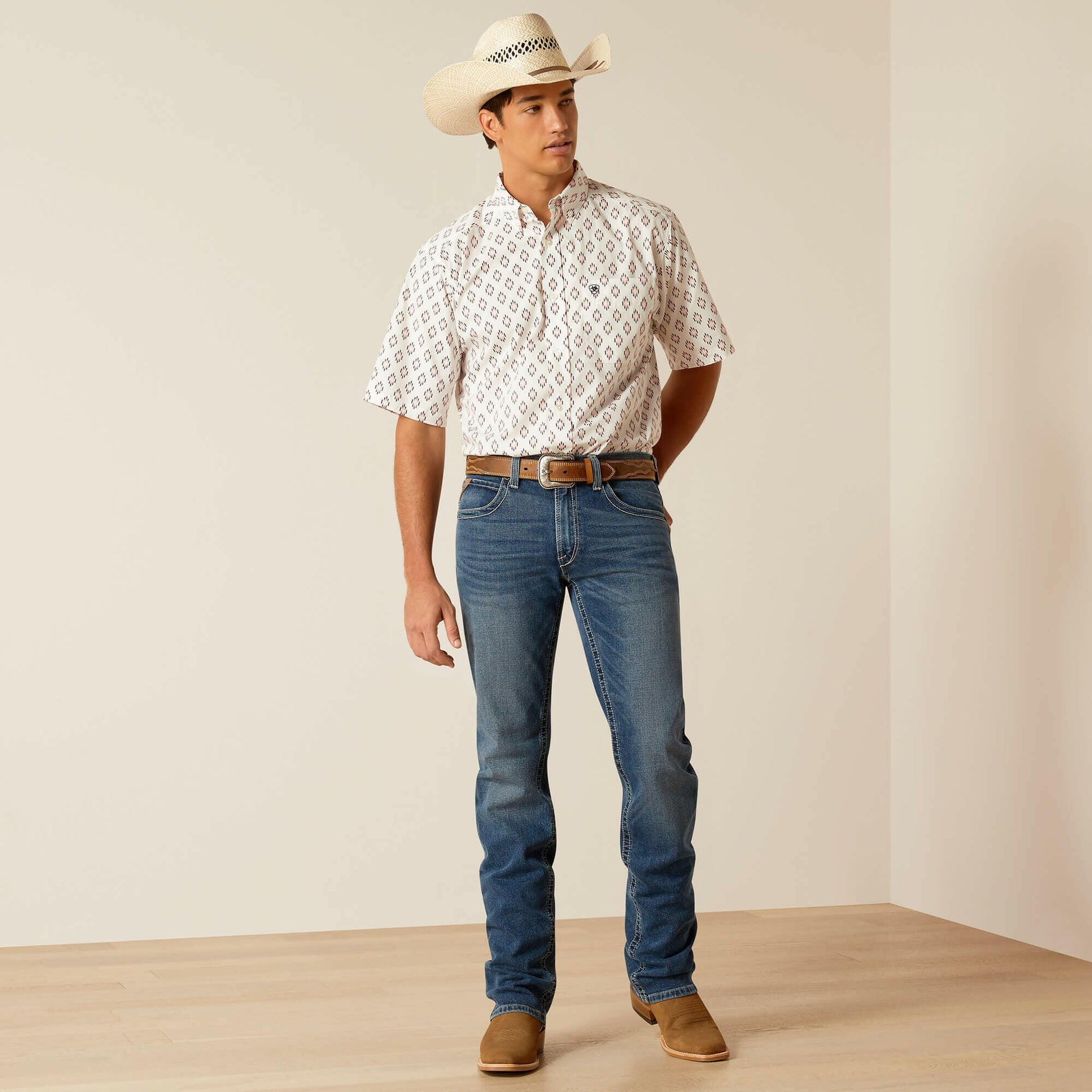 Ariat Men's Terrance Classic Fit Button Down Shirt Size Large.