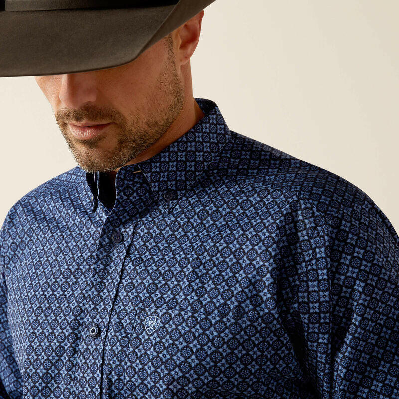 Ariat Men's Talon Classic Fit Button Down Shirt.