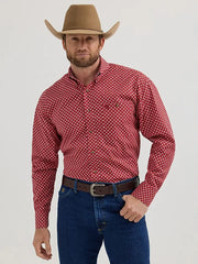 Wrangler Men's George Strait Button Down Shirt.