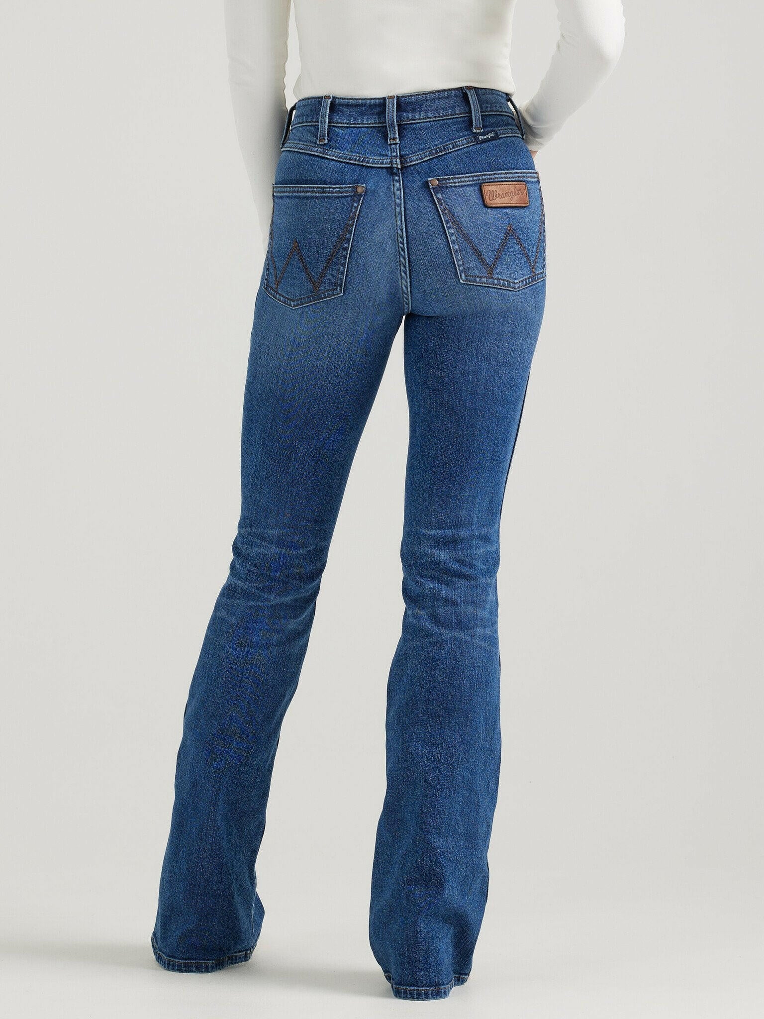 Wrangler Women's Retro Bailey High Rise Flare Jean.