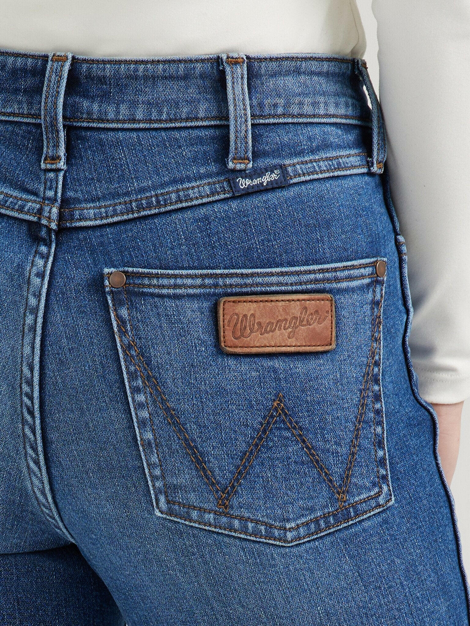 Wrangler Women's Retro Bailey High Rise Flare Jean.