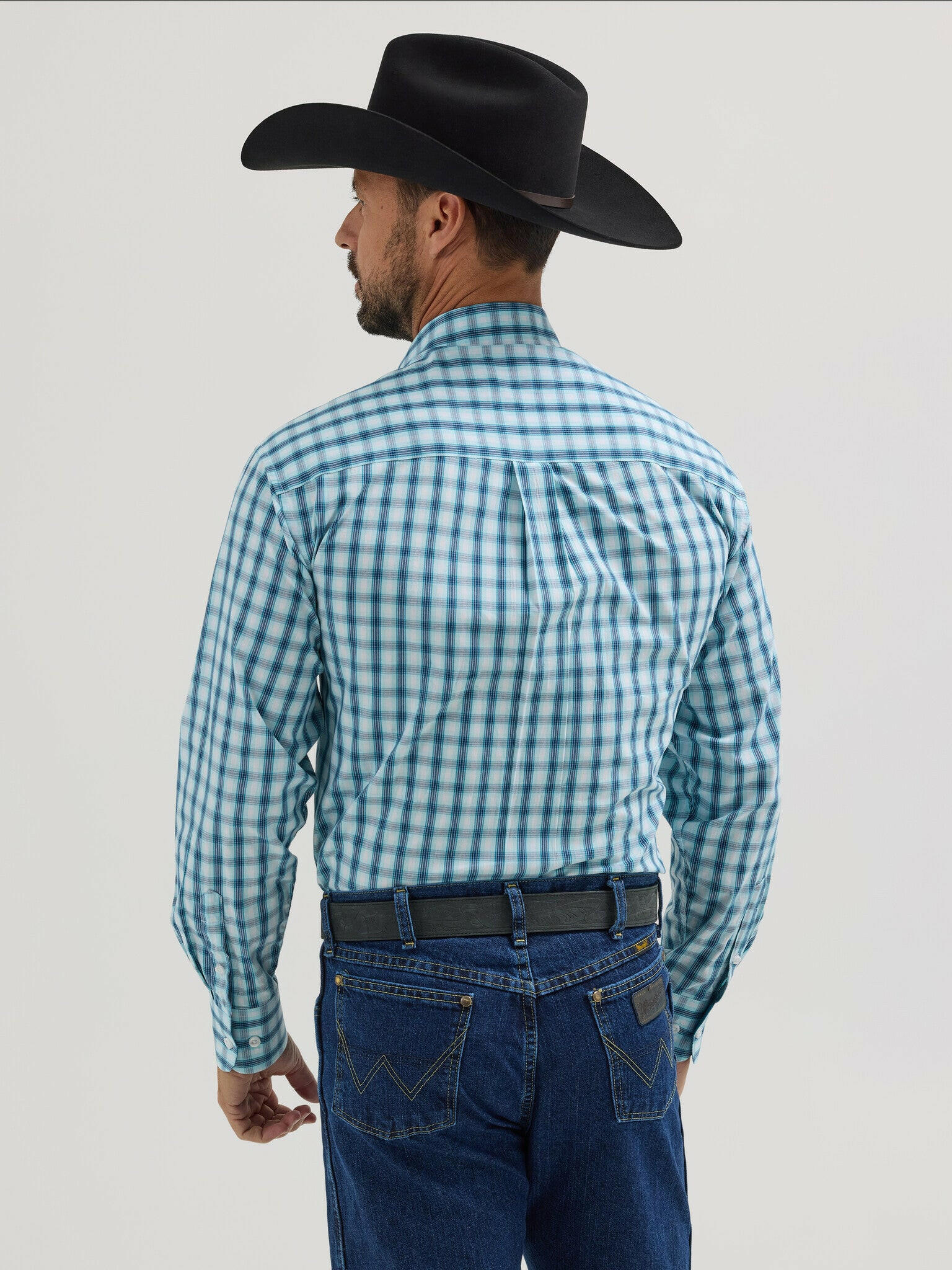 Wrangler Men's George Strait Plaid Button Down.
