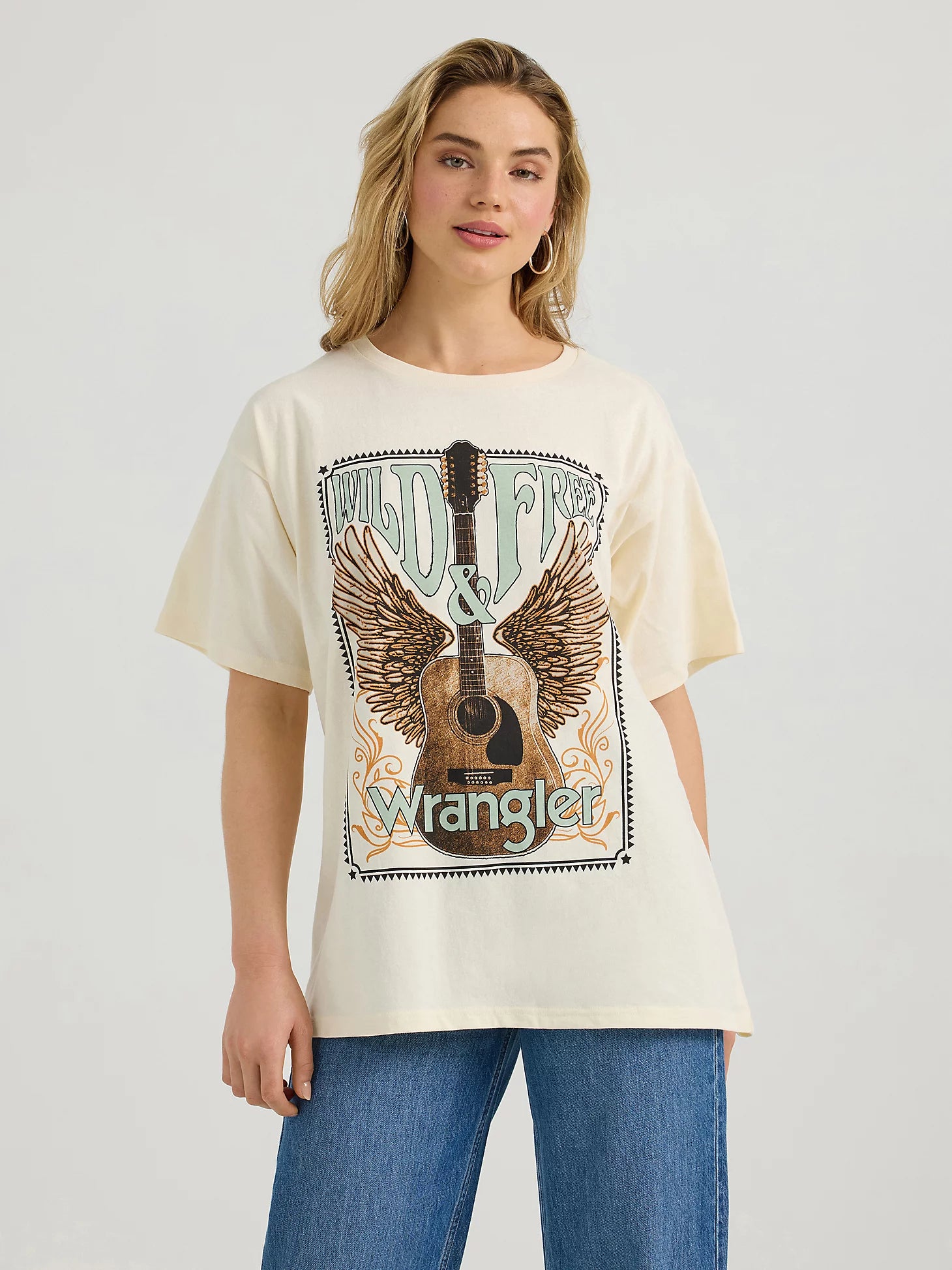 Wrangler Women's Oversized Graphic Tee.
