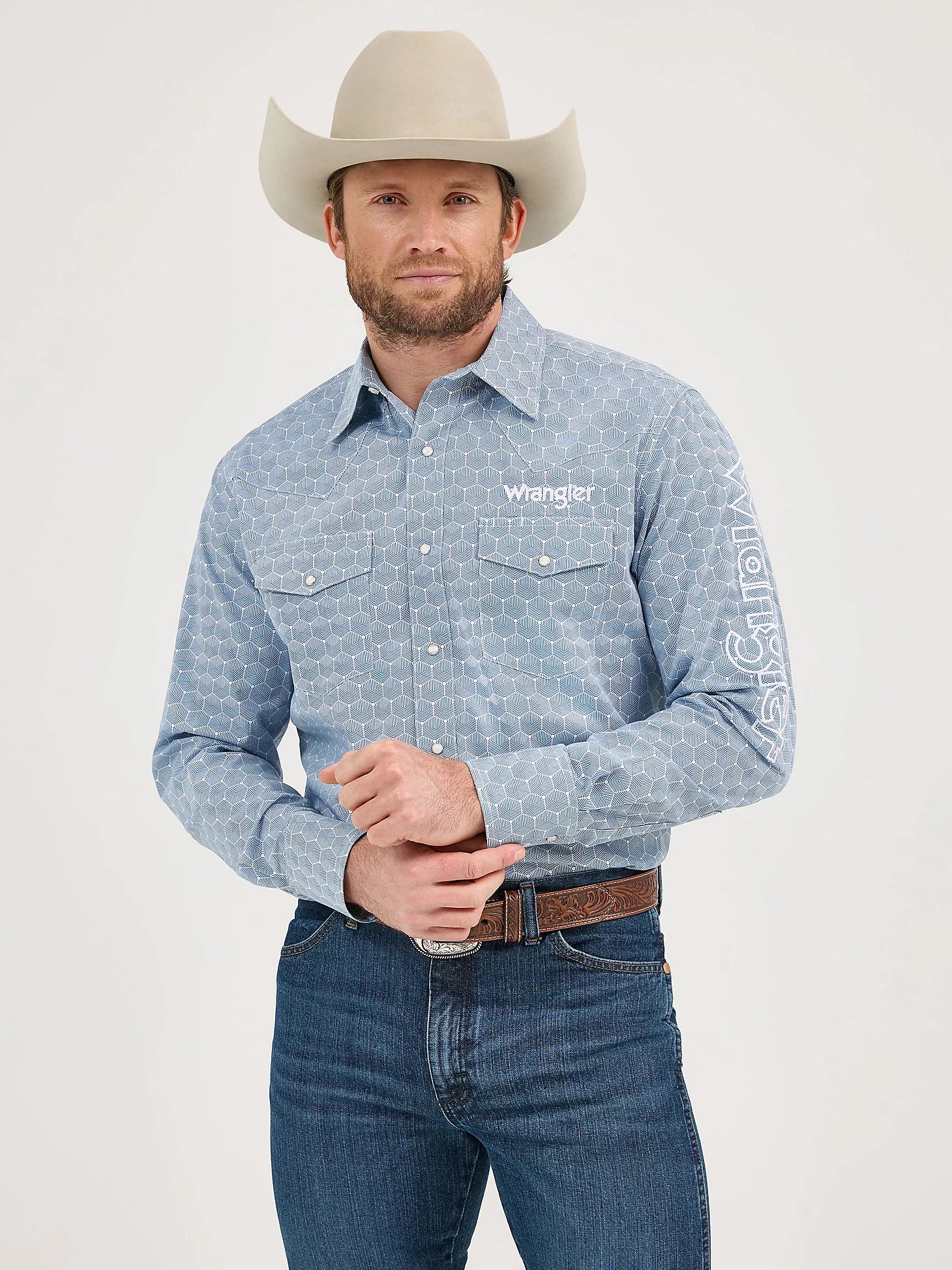 Wrangler Men's Logo Snap Front Shirt.