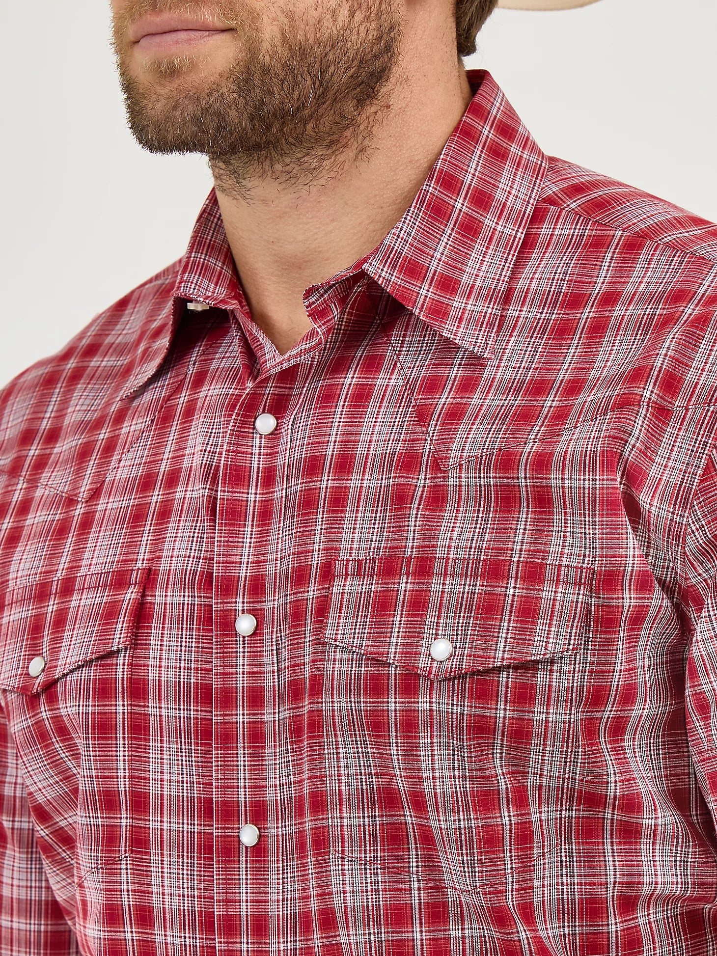 Wrangler Men's Plaid Wrinkle Resist Snap Front Shirt.