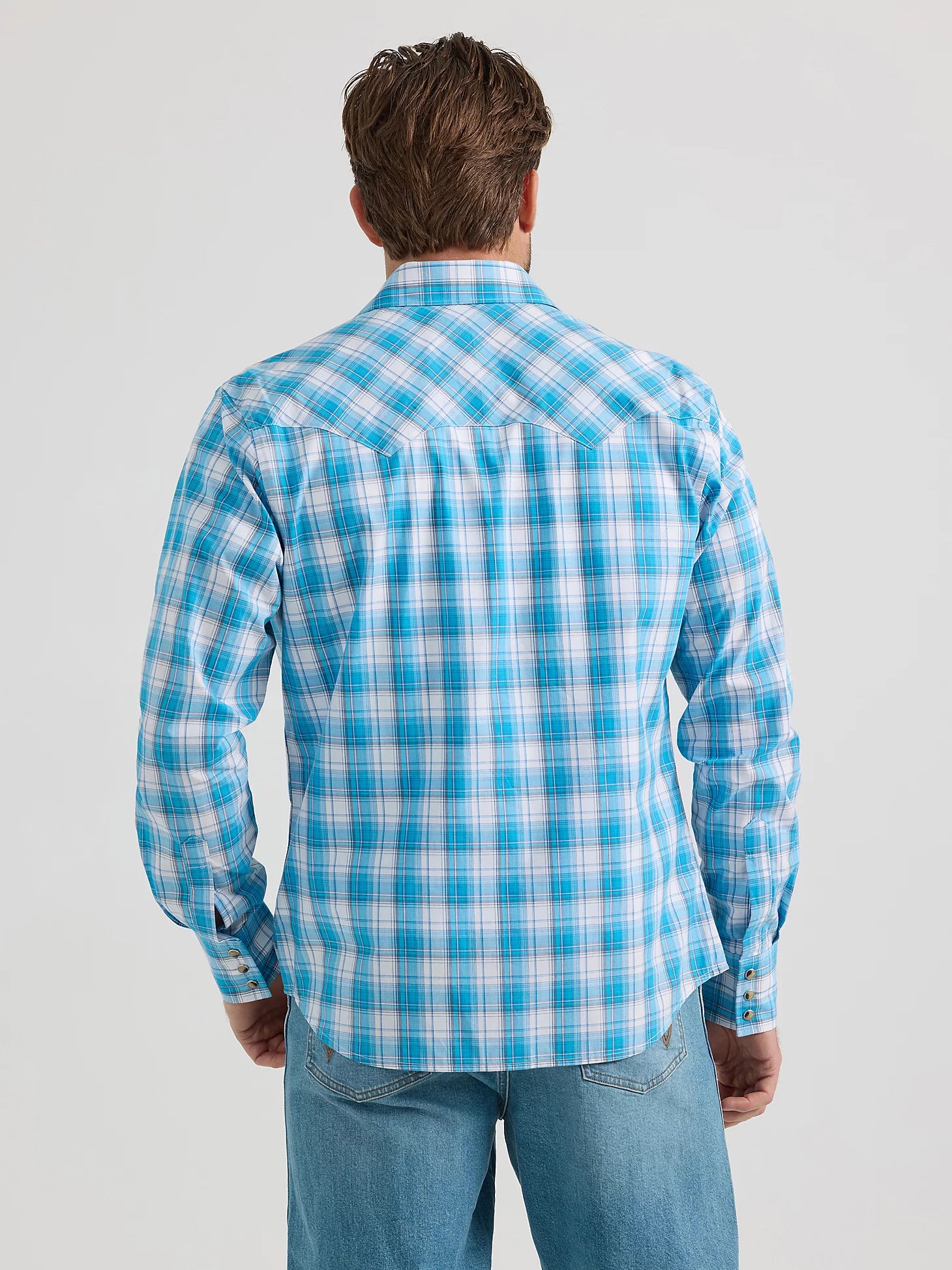Wrangler Men's Retro Plaid Snap Front Shirt.