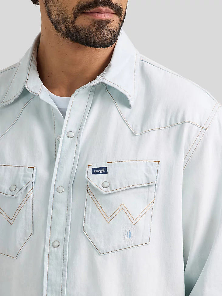 Wrangler Men's Vintage Inspired Western Snap Work Shirt.