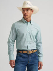 Wrangler Men's Cody Johnson Moss Stripe Button Down Shirt 2378971