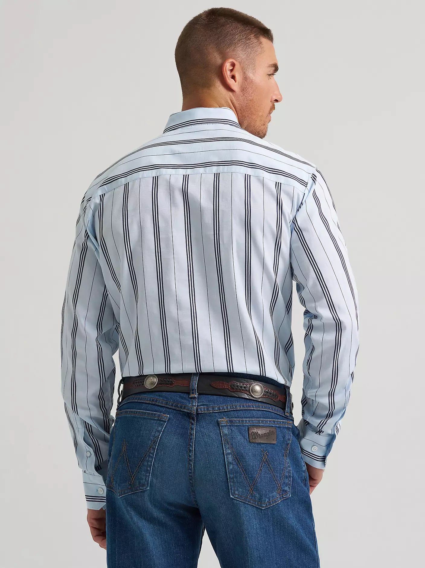 Wrangler Men's Cody Johnson Baby Blue Stripe Button Down Shirt 2378978