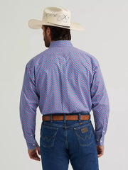 Wrangler Men's George Strait Red Blue Sparks Button Down Shirt 2379064