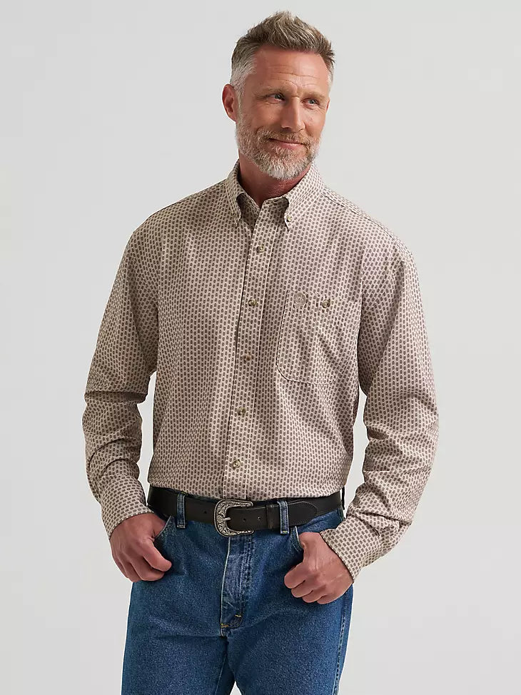 Wrangler Men's George Strait Brown Arrows Performance Button Down Shirt 2381976