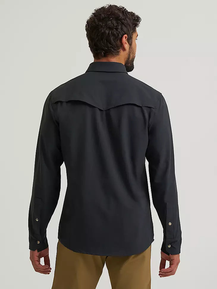 Wrangler Men's Turbulence Black All Terrain Gear Technical Snap Front Shirt 2384707
