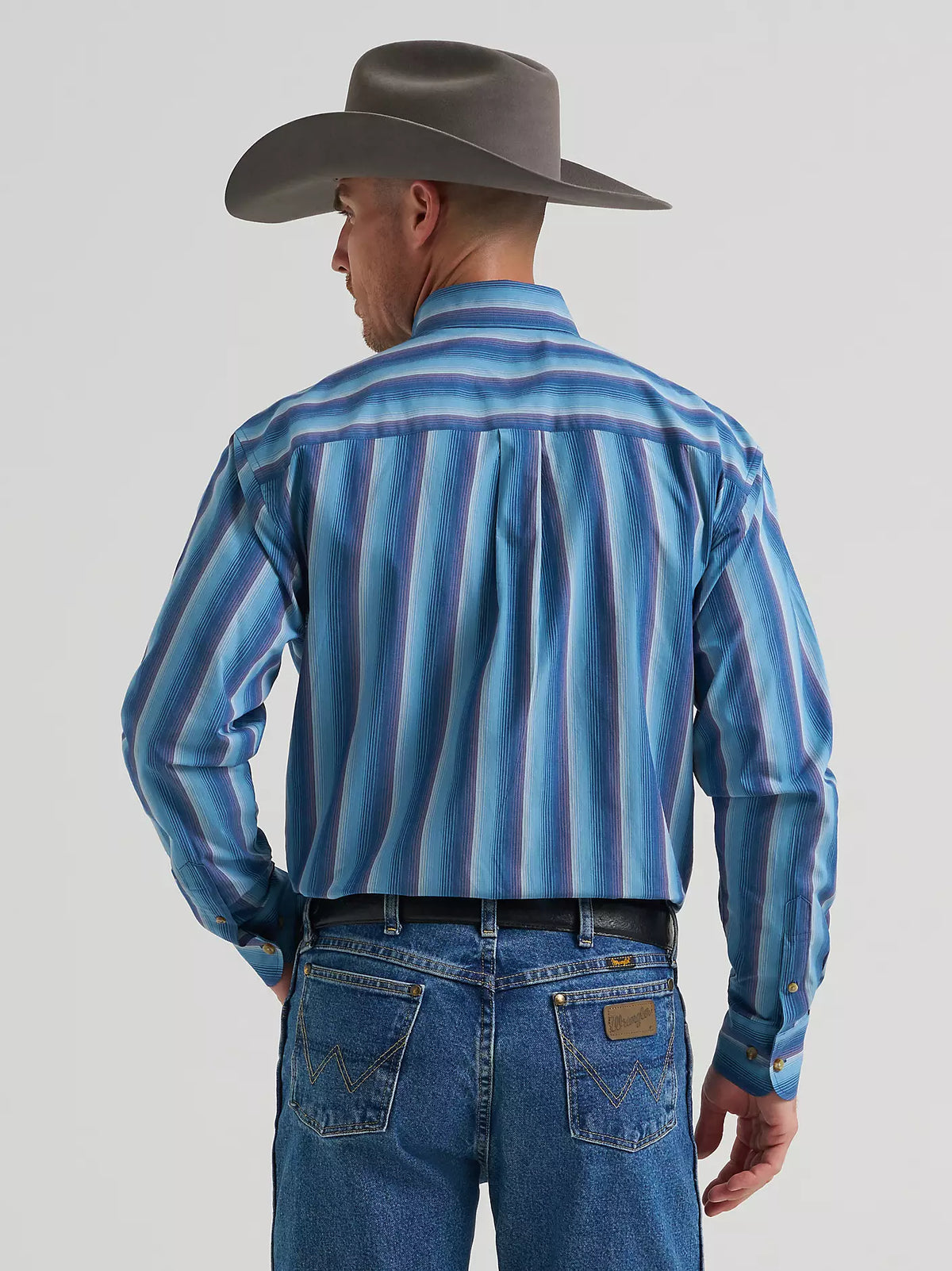 Wrangler Men's George Strait Blue Ombre Stripe Button Down Shirt 112385362