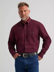 Wrangler Men's George Strait Burgundy Solid Button Down Shirt 112385371