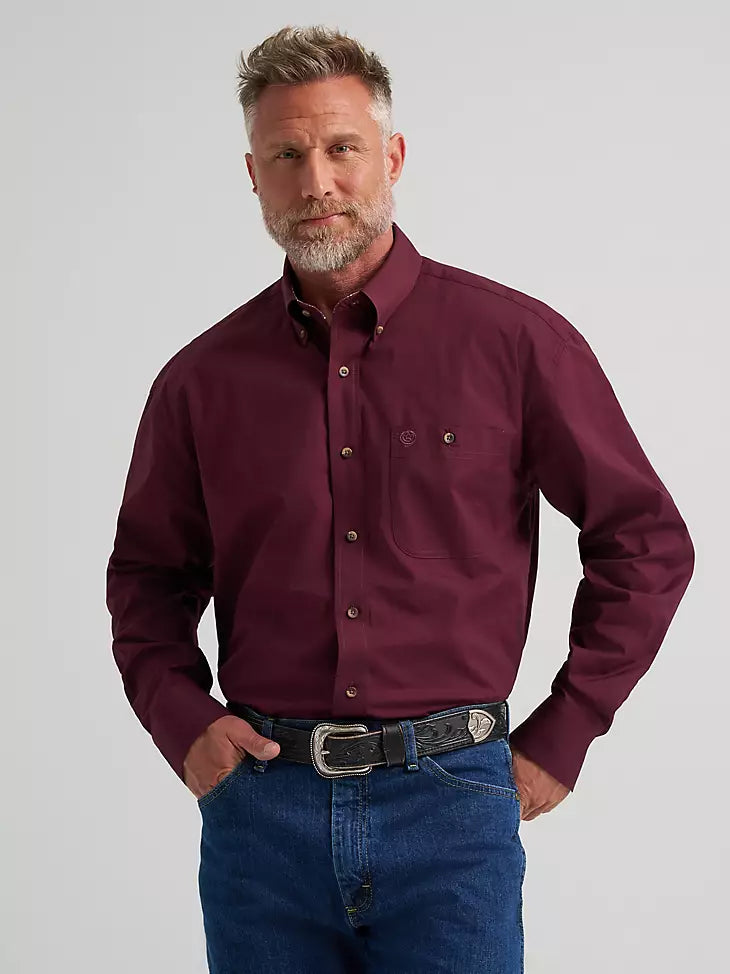 Wrangler Men's George Strait Burgundy Solid Button Down Shirt 112385371