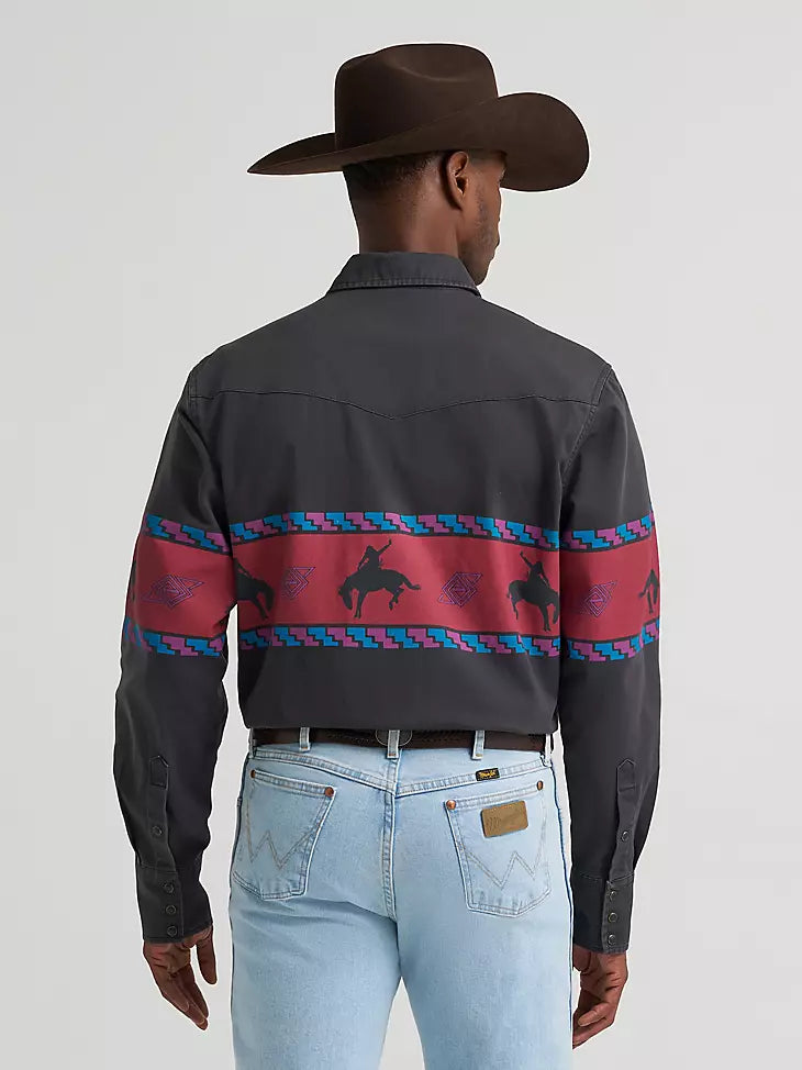 Wrangler Men's Vintage Border Print Snap Front Shirt 2385790