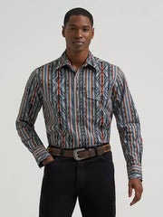 Wrangler Men's Ridge Blue Checotah Snap Front Shirt 112385915