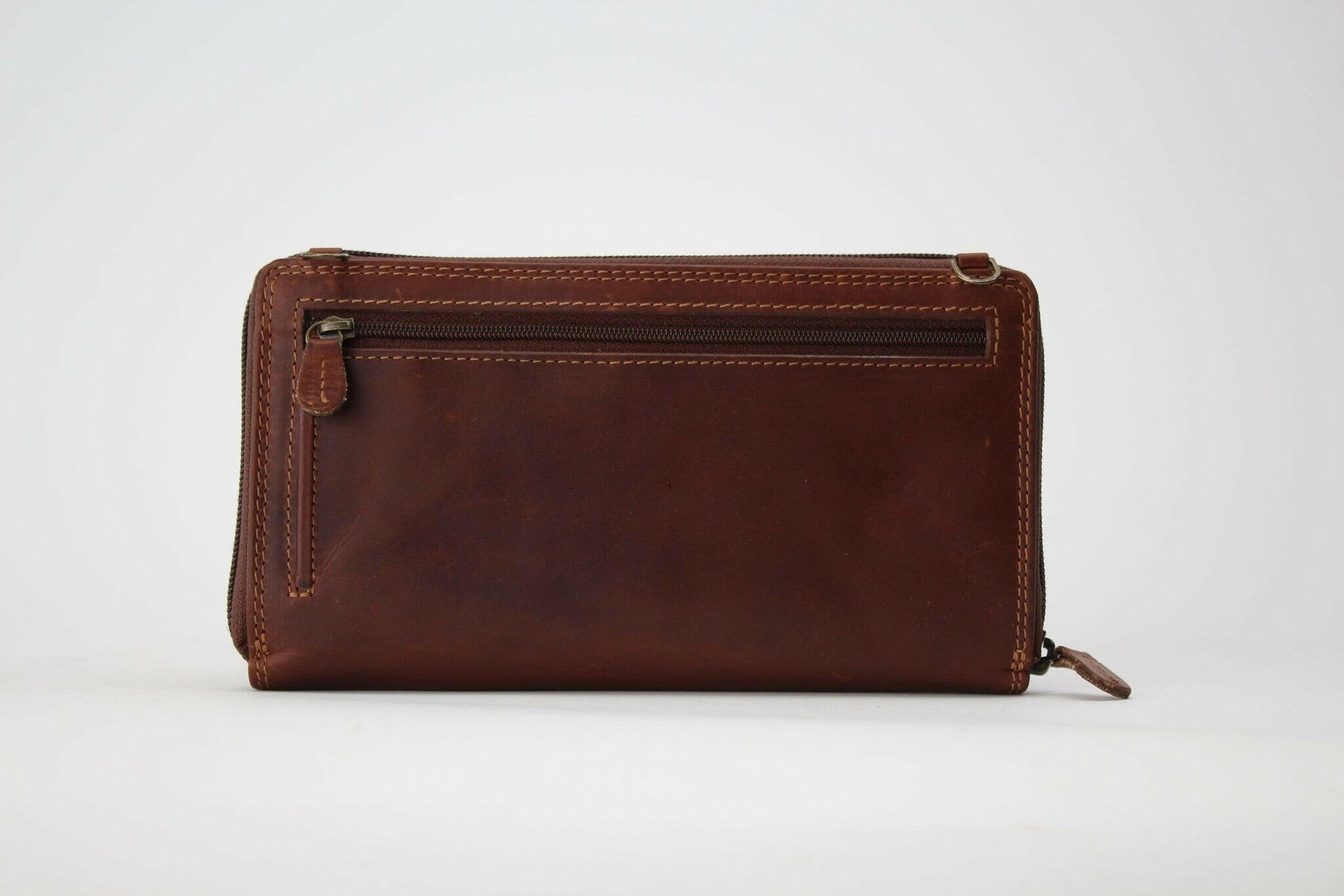 Rugged Earth Leather Organizer Purse.