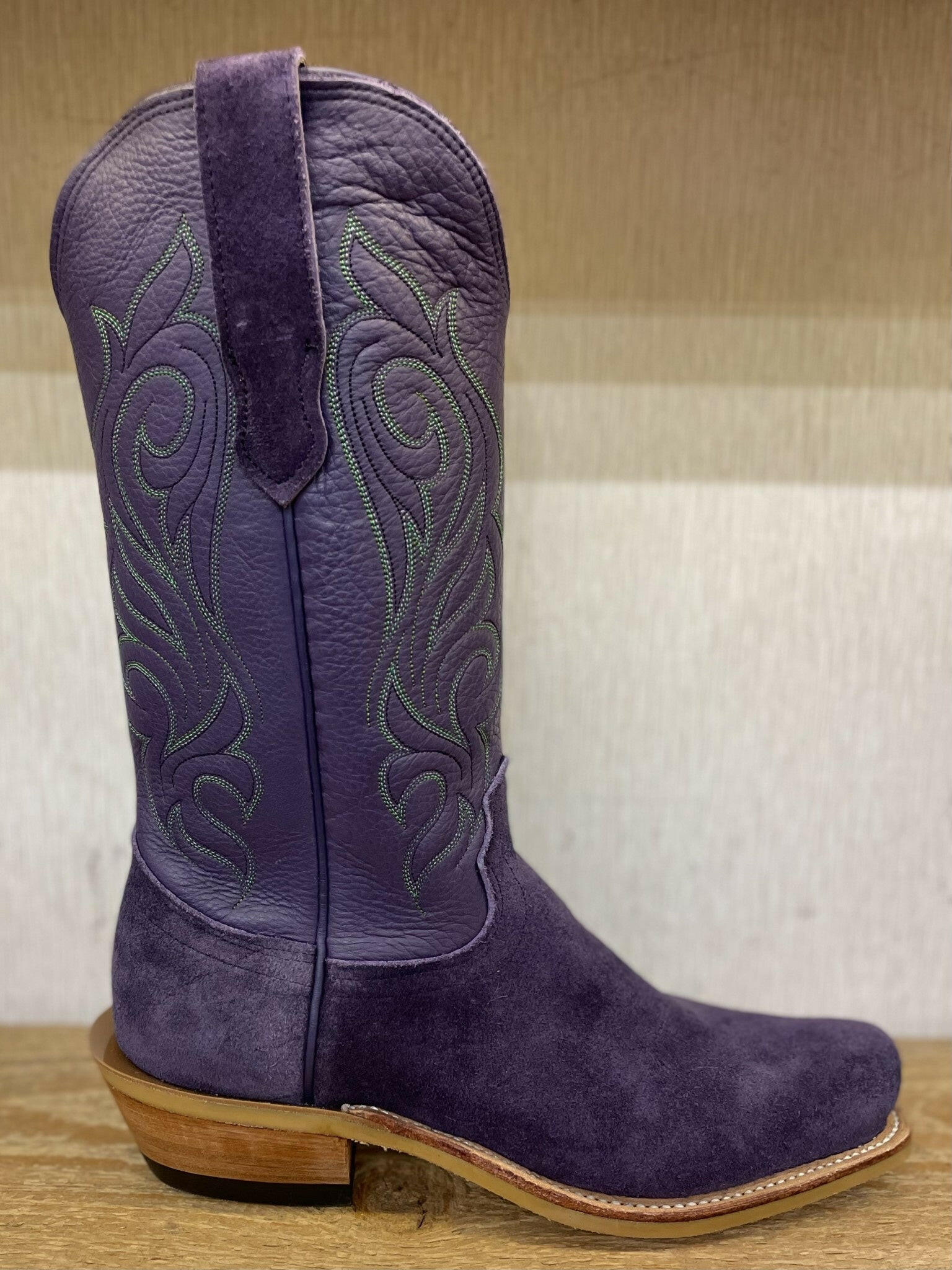Fenoglio Women's Grape Roughgout Boot.