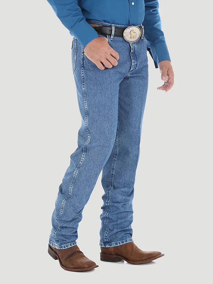 Wrangler Men's Premium Performance Cowboy Cut Regular Fit Jean.