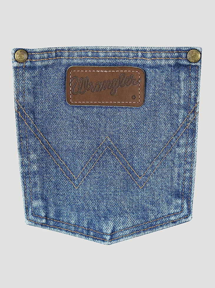 Wrangler Men's Premium Performance Cowboy Cut Regular Fit Jean.