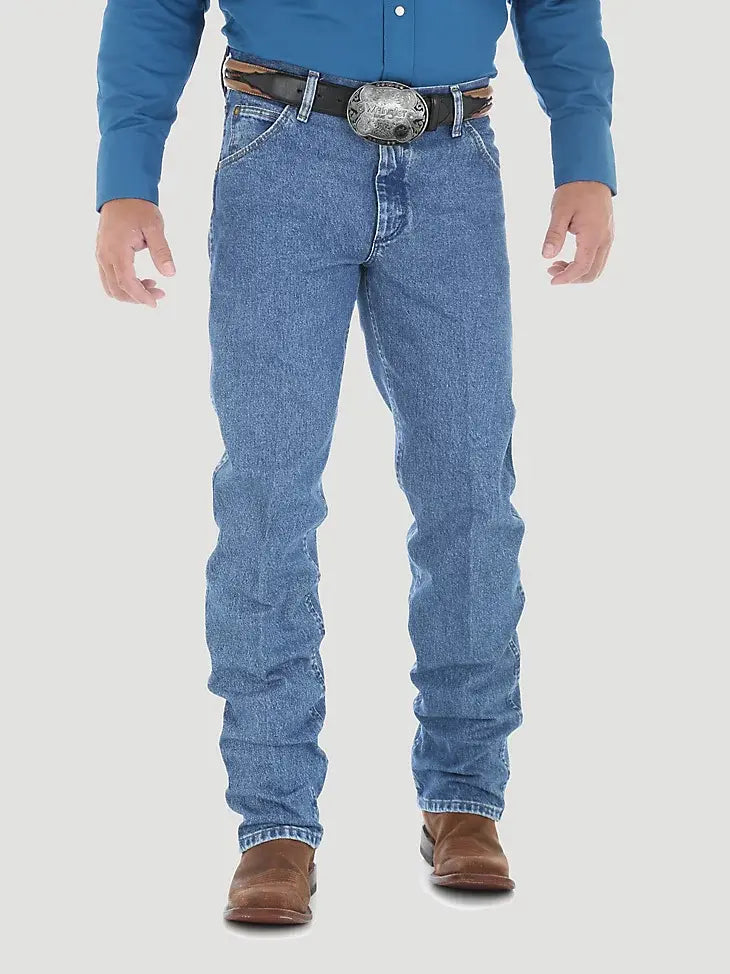 Wrangler Men's Premium Performance Cowboy Cut Regular Fit Jean.