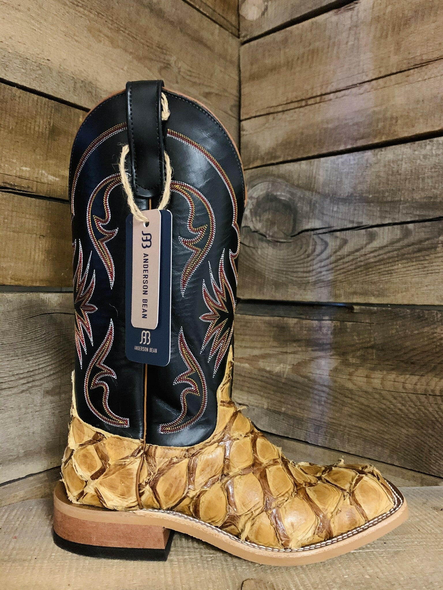 Anderson Bean Men's Antique Saddle Big Bass.