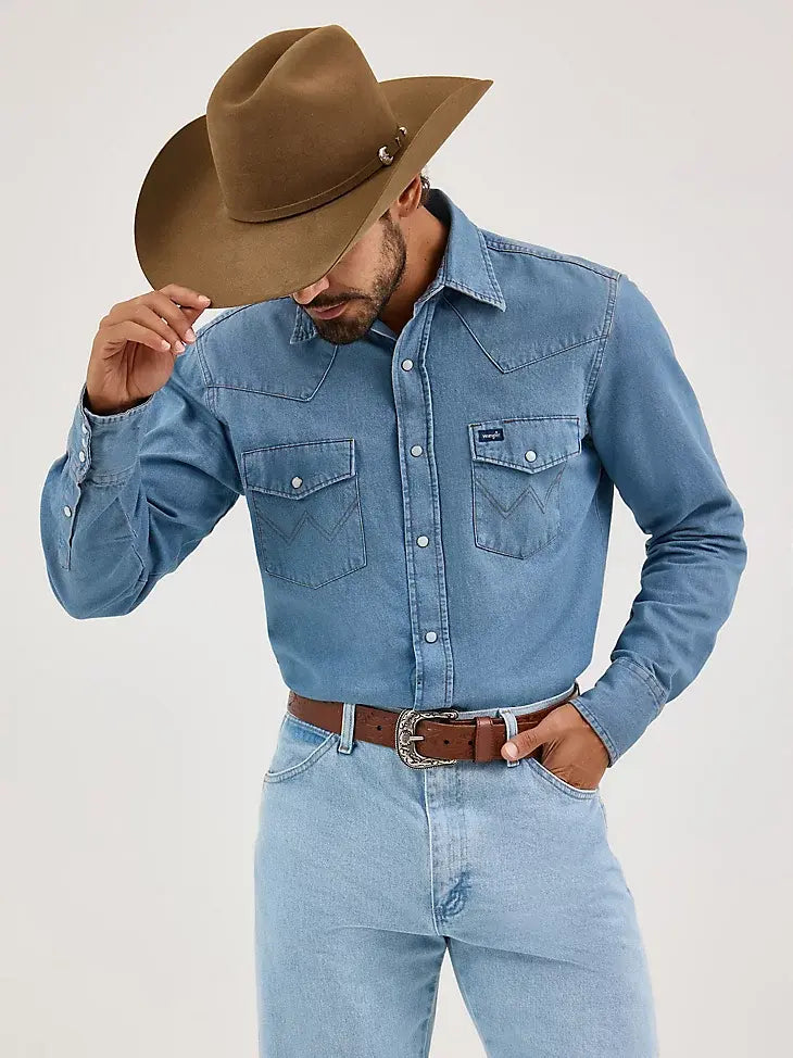 Wrangler Men's Cowboy Cut Snap Front Shirt.