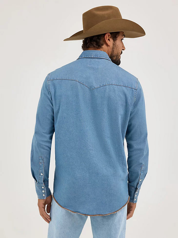 Wrangler Men's Cowboy Cut Snap Front Shirt.