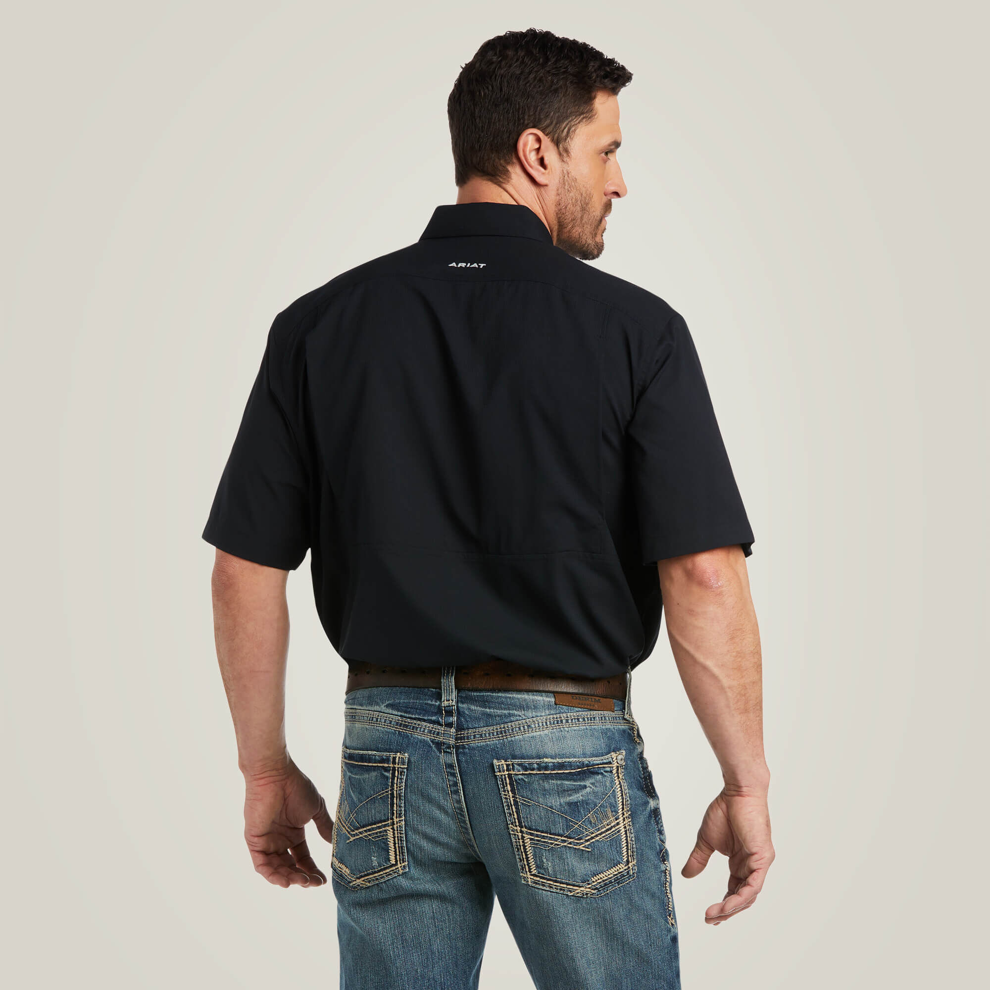 Men’s Ariat VentTEK Classic Fit Button Down Shirt