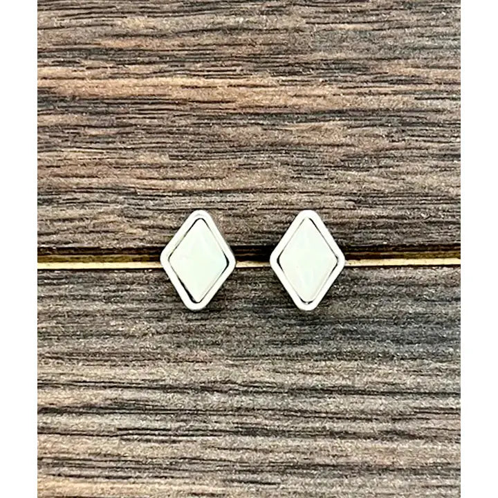ISAC Trading Diamond Stud Earrings