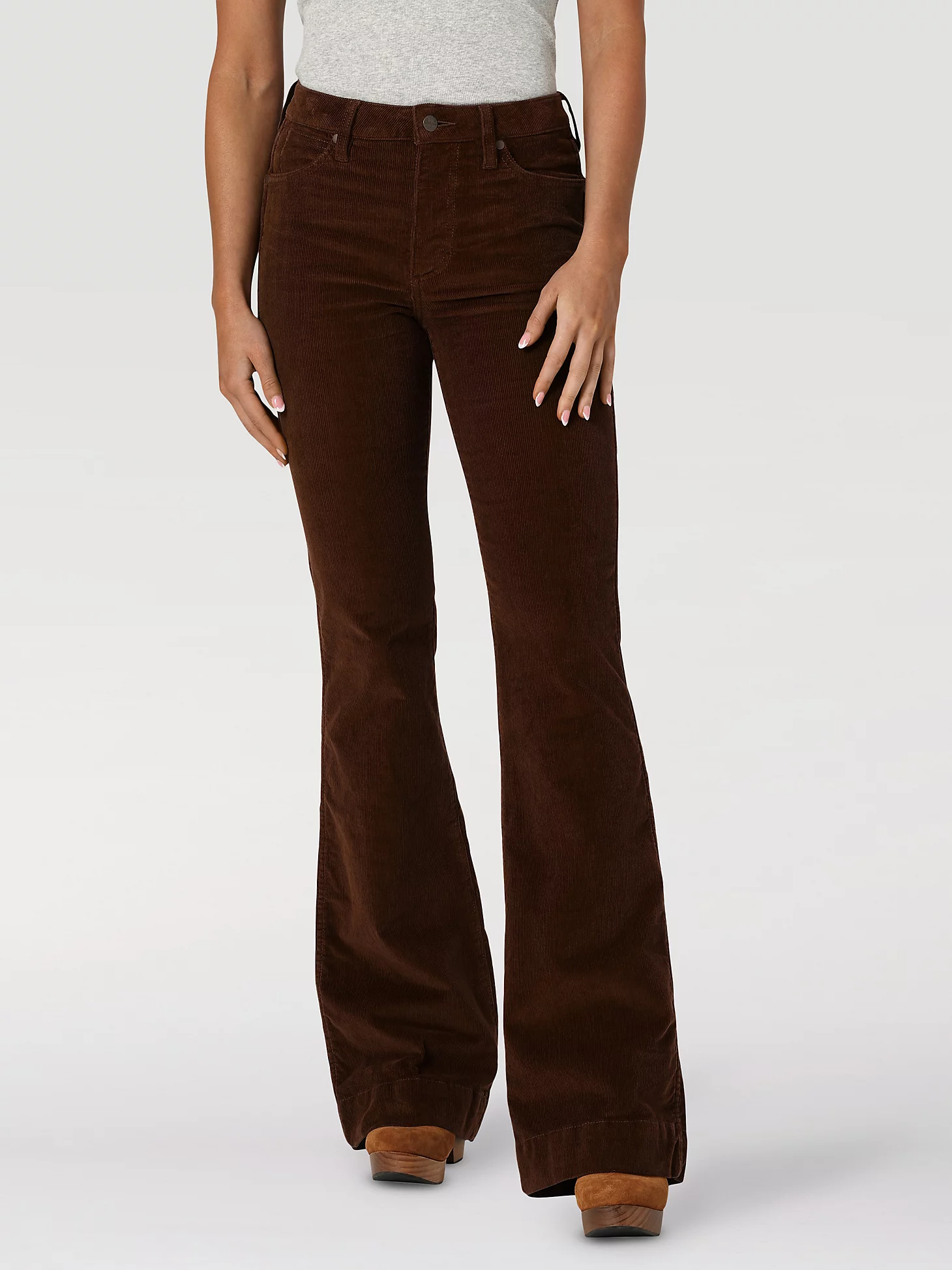 Wrangler Retro Women's High Rise Corduroy Trouser.