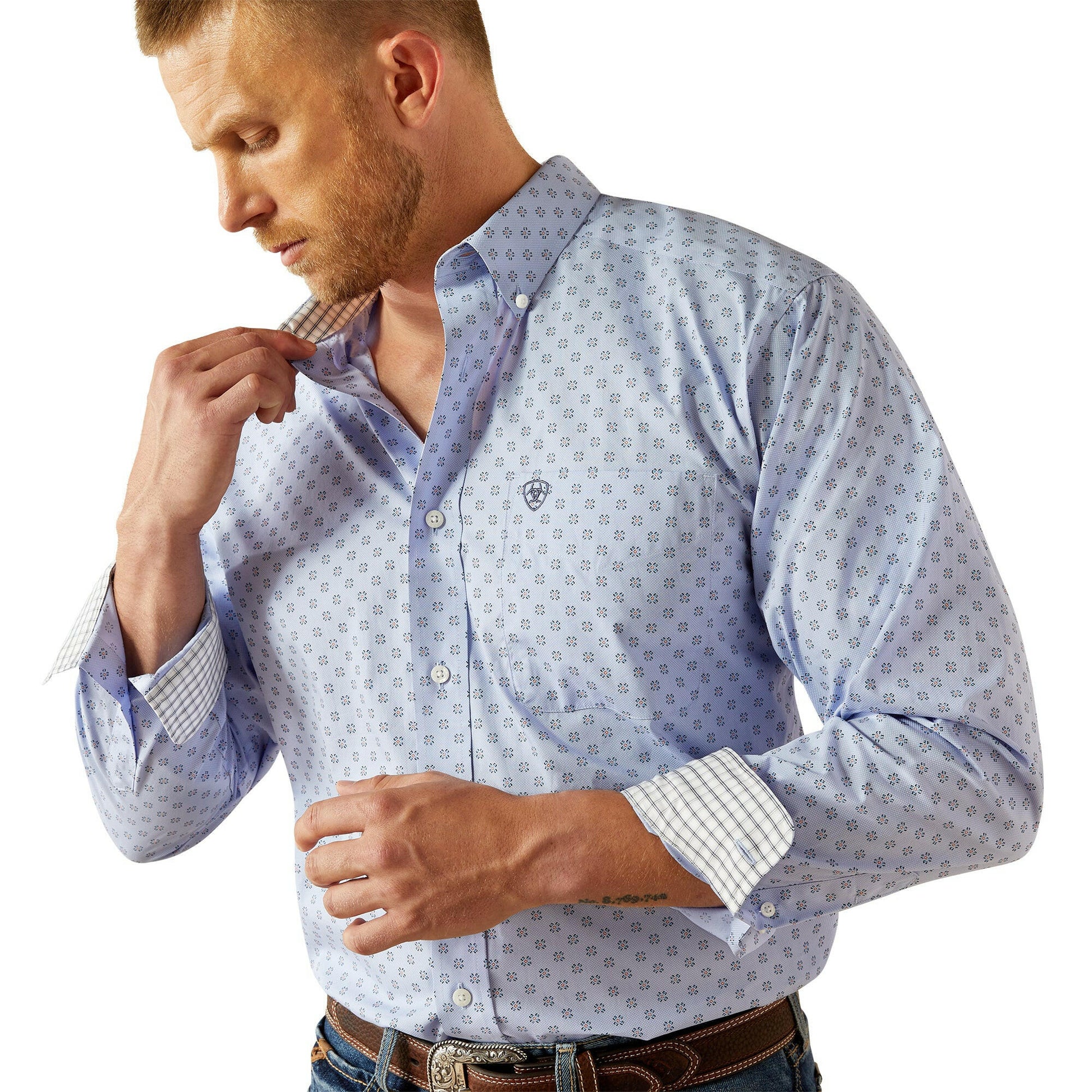 Ariat Men's Wrinkle Free Otello Classic Fit Button Down Shirt.