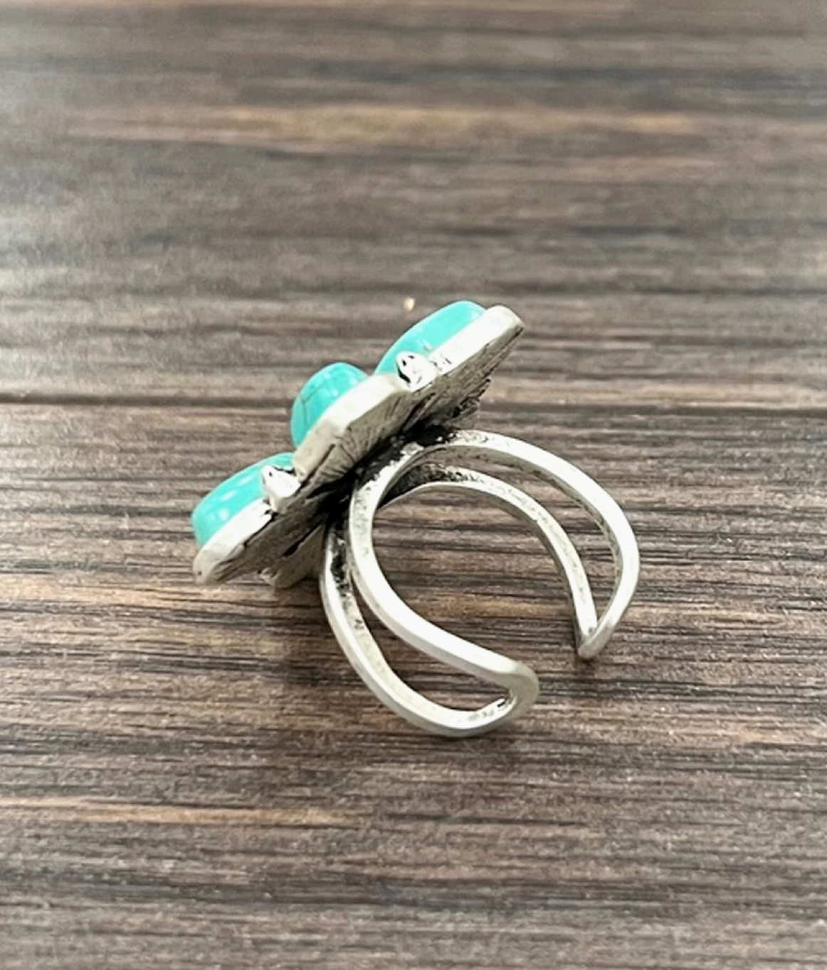 Isac Trading Western Turquoise Ring 750532