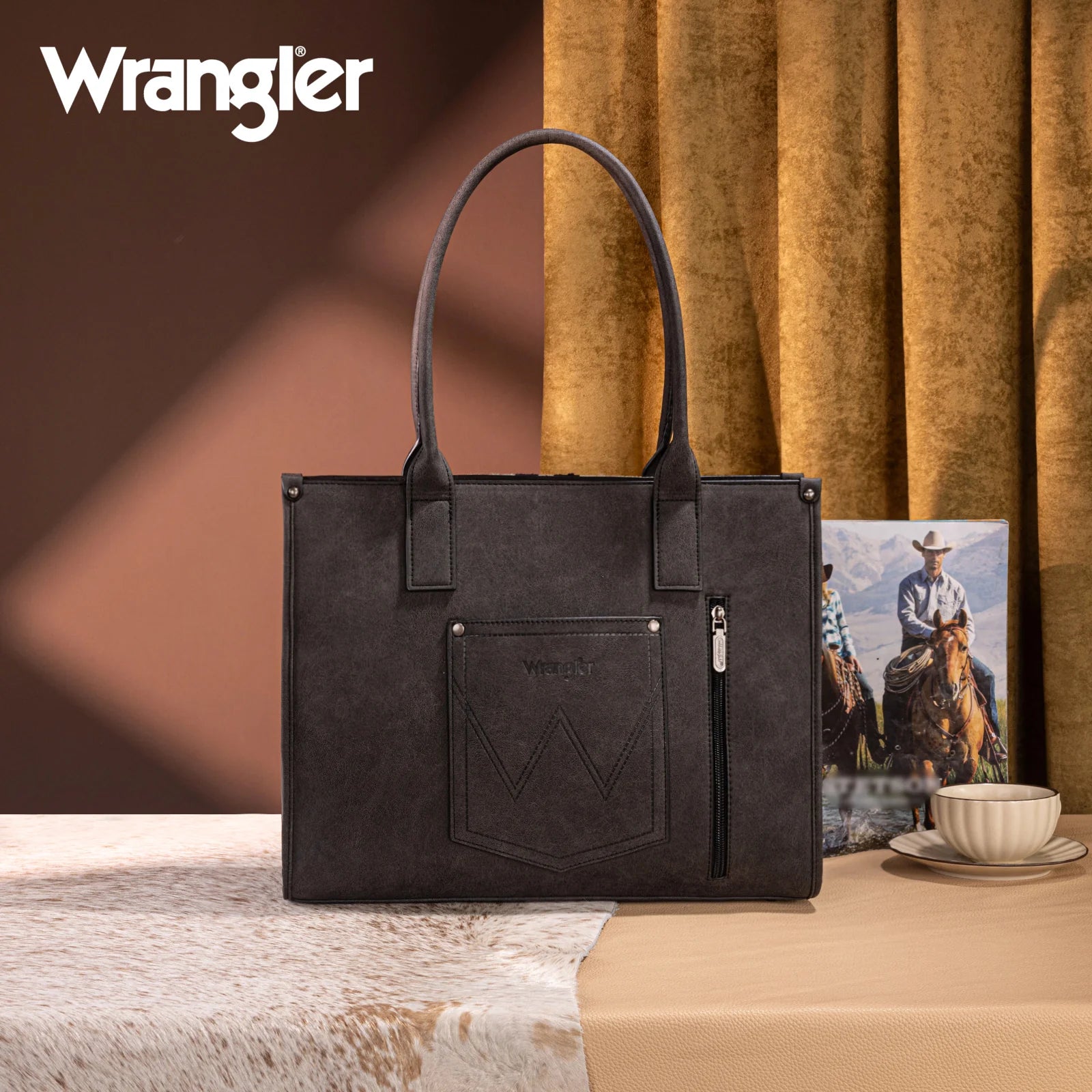 Wrangler Tooled Aztec Pattern Print Concealed Carry Large Tote WG226G-8119 BLACK