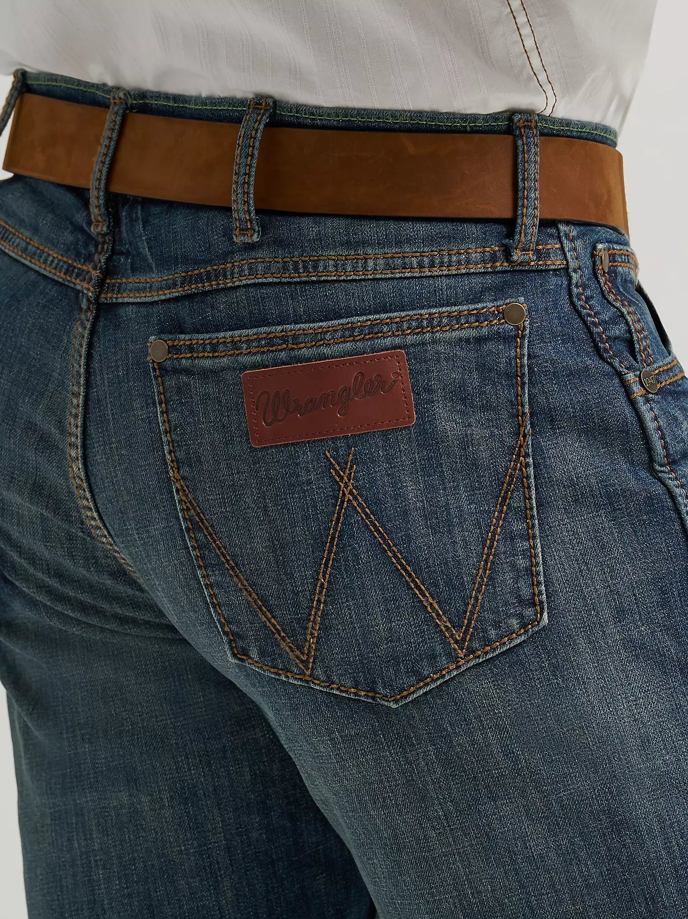 Wrangler Men's Retro Slim Straight Leg Bozeman Jeans WLT88BZ