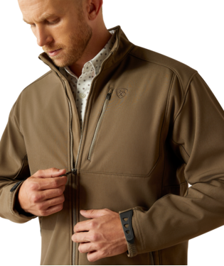 Ariat Men's Logo 2.0 Softshell Jacket.