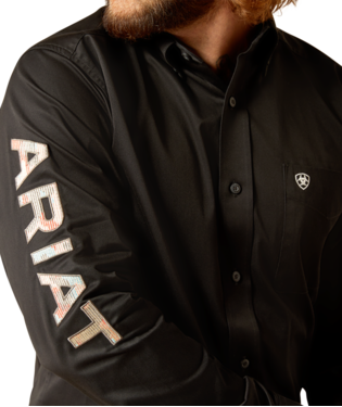 Ariat Men's Team Logo Twill Fitted Button Down Shirt.
