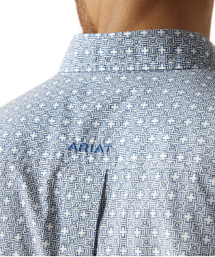 Ariat Men's Gery Classic Fit Button Down Shirt C3 Size Large.