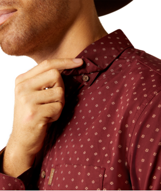 Ariat Men's McKinley Modern Fit Button Down Shirt.