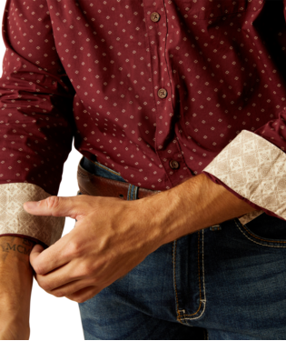 Ariat Men's McKinley Modern Fit Button Down Shirt.