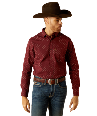 Ariat Men's McKinley Modern Fit Button Down Shirt.