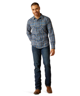 Ariat Men's Huntley Retro Fit Snap Front Shirt.