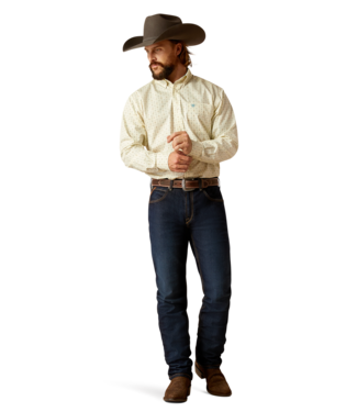 Ariat Men's Wrinkle Free Griffin Classic Fit Button Down Shirt.