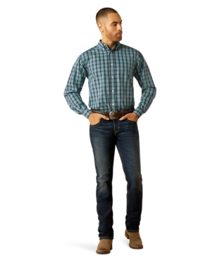 Ariat Men's Wrinkle Free Gibson Classic Fit Button Down Shirt.