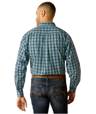 Ariat Men's Wrinkle Free Gibson Classic Fit Button Down Shirt.