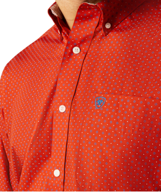 Ariat Men's Wrinkle Free Lucian Button Down Shirt.