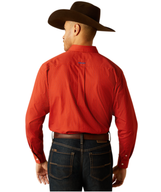 Ariat Men's Wrinkle Free Lucian Button Down Shirt.